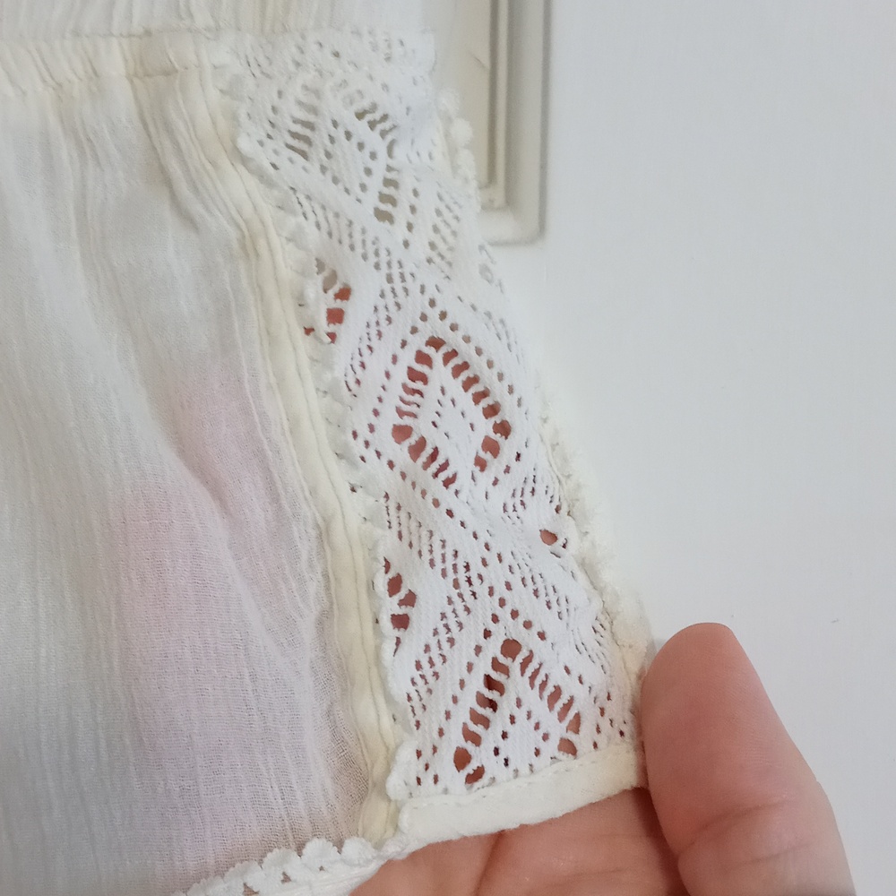 🍑Roxy🍑 - Cream Sheer Lounge/Cover-Up Short w/Lace Sides - Picture 6 of 14